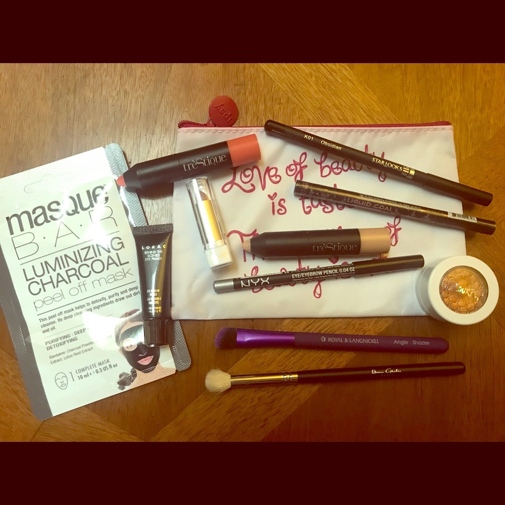 Makeup Bag 3
